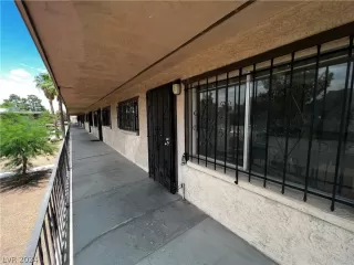 Photo #1: 2550686 Listing 