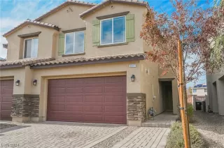 Photo #4: 2550700 Listing 