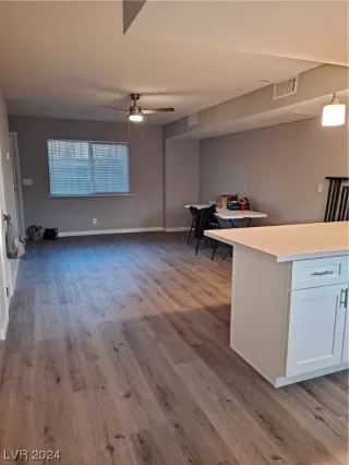 Photo #3: 2550720 Listing