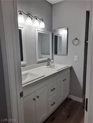 Photo #6: 2550720 Listing