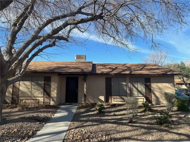 MLS: 2550730 Condo For Sale