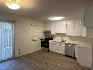 Photo #5: 2550730 Listing 