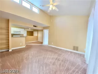 Photo #1: 2550737 Listing