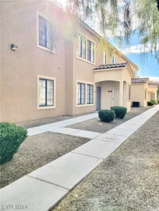 Photo #2: 2550748 Listing 