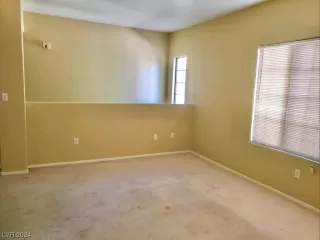 Photo #3: 2550748 Listing 