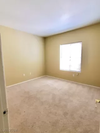 Photo #4: 2550748 Listing 