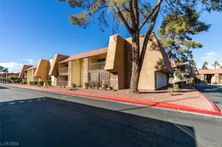 Photo #1: 2550751 Listing 
