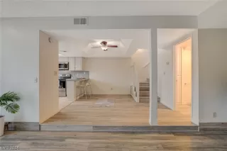 Photo #3: 2550752 Listing 