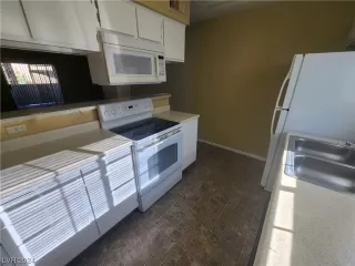 Photo #6: 2550786 Listing 