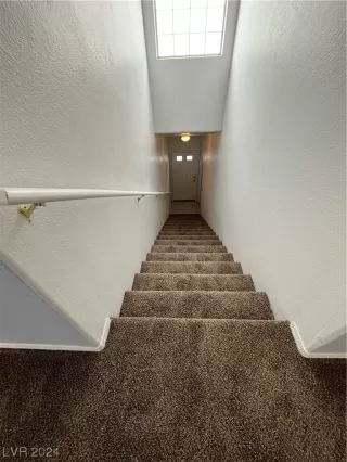 Photo #3: 2550901 Listing 