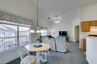 Photo #3: 2550905 Listing