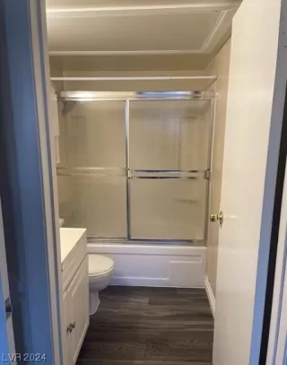 Photo #4: 2550910 Listing 