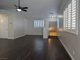 Photo #2: 2550929 Listing 