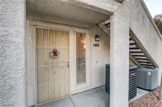 Photo #2: 2550937 Listing