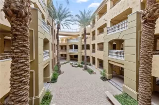 Photo #6: 2550959 Listing 