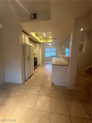 Photo #3: 2550982 Listing 