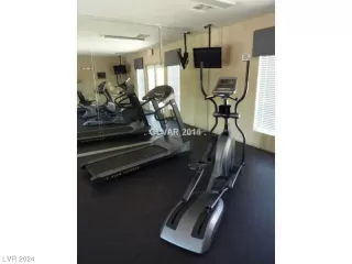 Photo #4: 2550998 Listing 