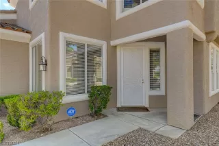 Photo #3: 2551018 Listing