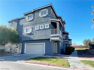 Photo #1: 2551020 Listing 