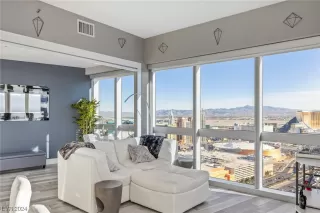 Photo #4: 2551039 Listing 