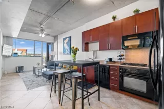 Photo #6: 2551041 Listing 