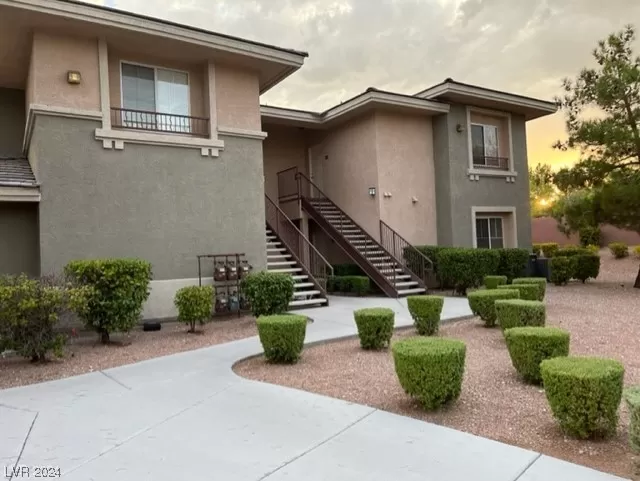 MLS: 2551070 Condo For Sale