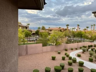 Photo #1: 2551070 Listing 