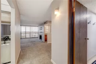 Photo #3: 2551116 Listing