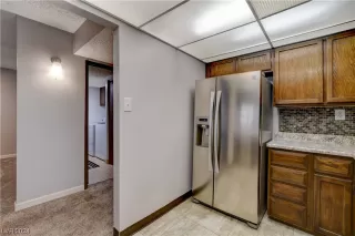 Photo #6: 2551116 Listing