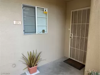 Photo #1: 2551121 Listing 