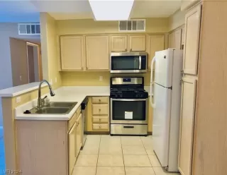 Photo #6: 2551156 Listing 