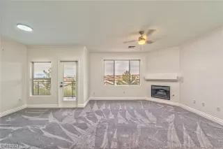 Photo #4: 2551161 Listing