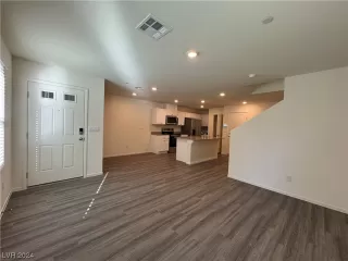 Photo #4: 2551235 Listing 