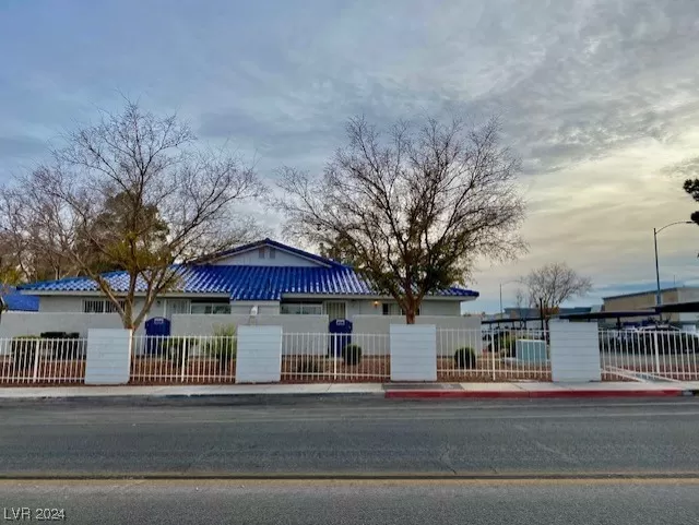 MLS: 2551279 Condo For Sale