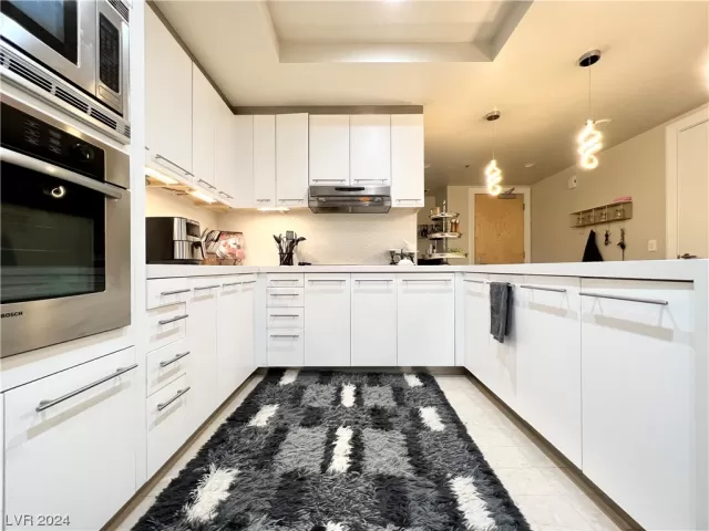 MLS: 2551314 Condo For Sale