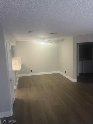 Photo #4: 2551330 Listing 