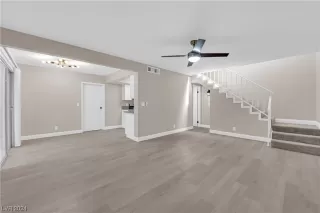 Photo #1: 2551336 Listing