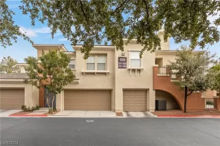 Photo #1: 2551337 Listing