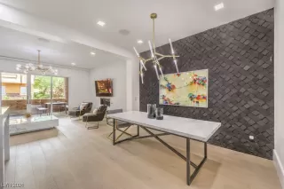 Photo #4: 2551343 Listing 