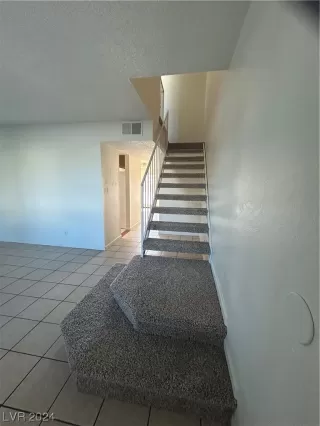 Photo #3: 2551357 Listing 