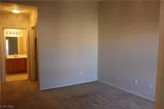 Photo #5: 2551369 Listing 