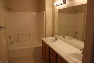 Photo #6: 2551369 Listing 