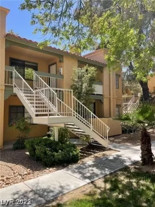 Photo #1: 2551372 Listing 