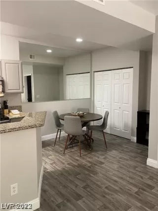 Photo #4: 2551372 Listing 