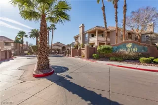 Photo #1: 2551379 Listing 