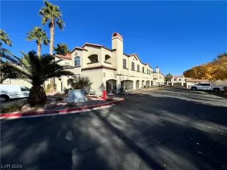 Photo #1: 2551391 Listing 