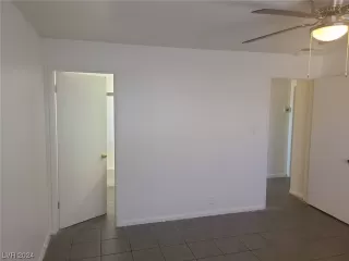 Photo #5: 2551392 Listing 