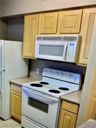 Photo #6: 2551444 Listing 