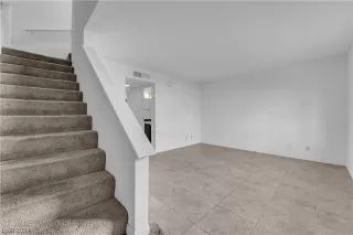 Photo #4: 2551461 Listing 