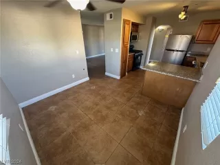 Photo #4: 2551463 Listing 